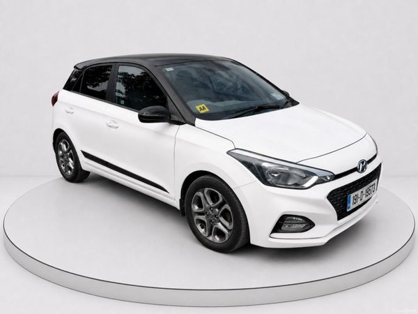 Hyundai i20 Hatchback, Petrol, 2019, White