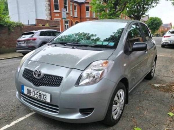 Toyota Yaris Hatchback, Petrol, 2008, Silver
