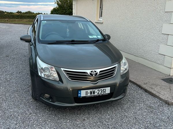 Toyota Avensis Estate, Diesel, 2011, Green