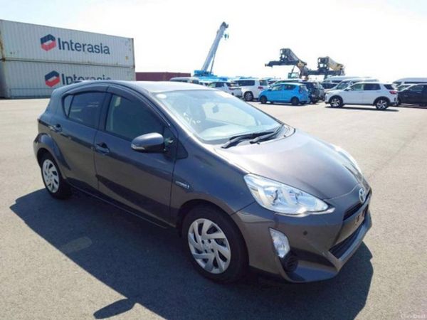 Toyota Aqua Hatchback, Petrol Hybrid, 2015, Grey