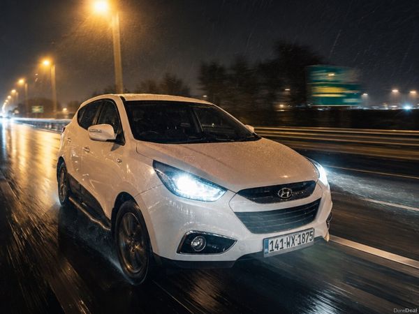 Hyundai ix35 SUV, Diesel, 2014, White