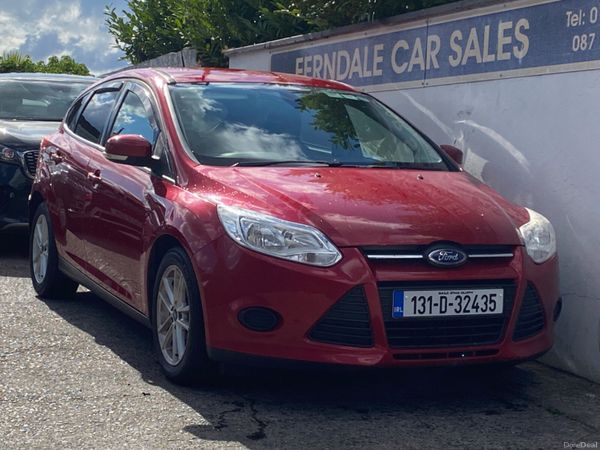 Ford Focus Hatchback, Diesel, 2013, Red