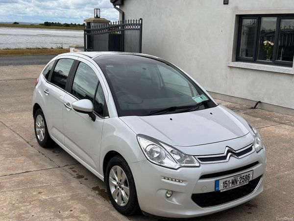 Citroen C4 Hatchback, Petrol, 2015, White