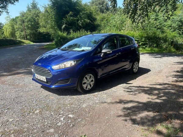 Ford Fiesta Hatchback, Petrol, 2014, Blue