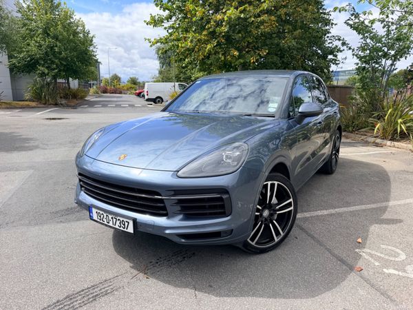Porsche Cayenne SUV, Petrol, 2019, Blue
