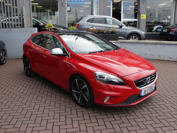 Volvo V40 Estate, Diesel, 2016, Red