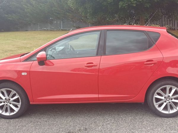 SEAT Ibiza MPV, Diesel, 2014, Red