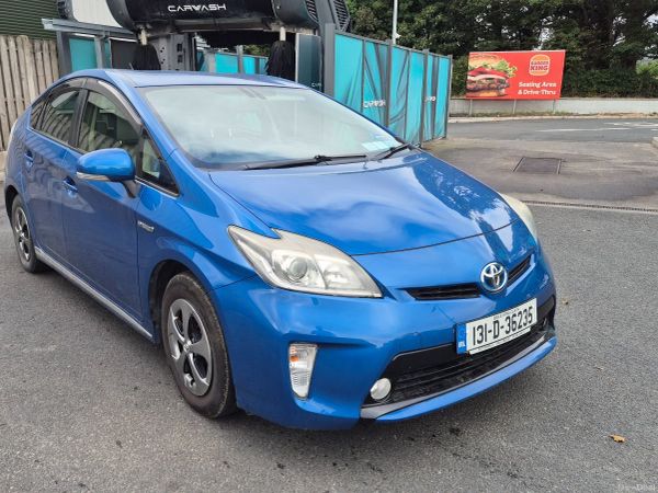 Toyota Prius Hatchback, Petrol Hybrid, 2013, Blue