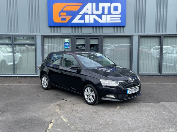 Skoda Fabia Hatchback, Petrol, 2021, Black