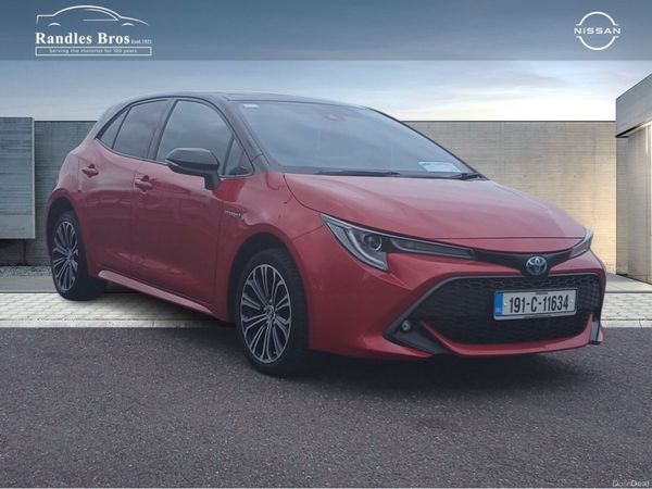 Toyota Corolla Hatchback, Petrol Hybrid, 2019, Red
