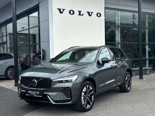 Volvo XC60 SUV, Petrol Plug-in Hybrid, 2026, Green