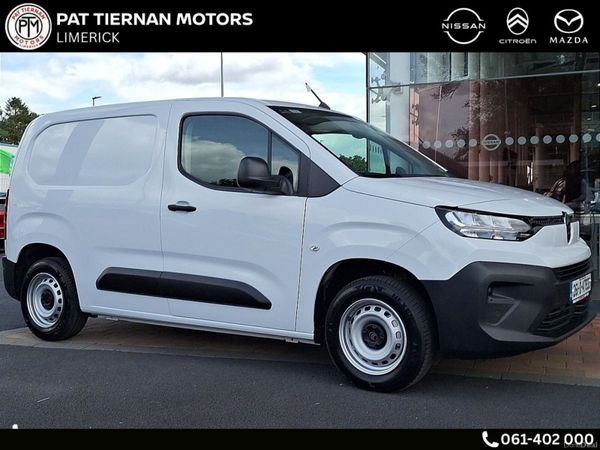 Citroen Berlingo MPV, Diesel, 2026, White