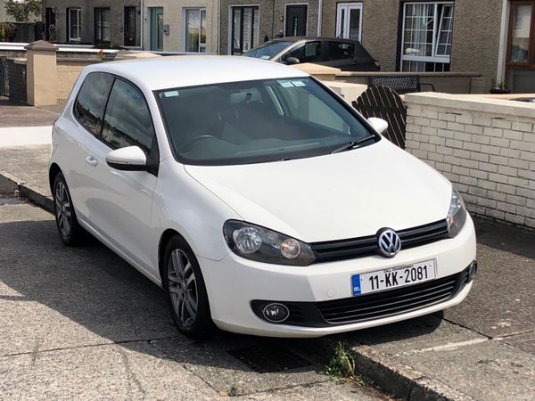 Volkswagen Golf Hatchback, Diesel, 2011, White