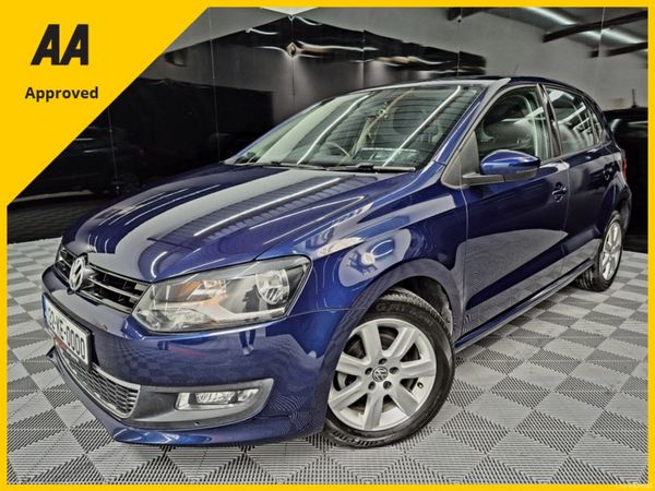 Volkswagen Polo Hatchback, Petrol, 2013, Blue