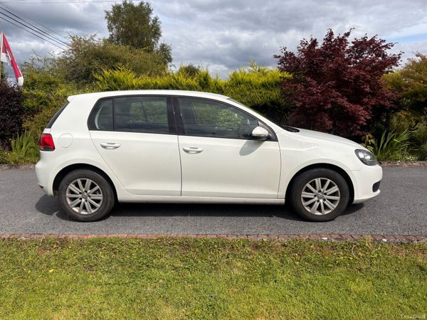 Volkswagen Golf Hatchback, Diesel, 2012, White