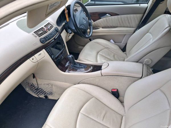 Mercedes-Benz E-Class Saloon, Petrol, 2005, Silver