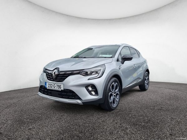 Renault Captur Hatchback, Petrol, 2023, Grey