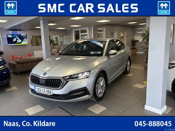 Skoda Octavia Hatchback, Petrol, 2020, Grey