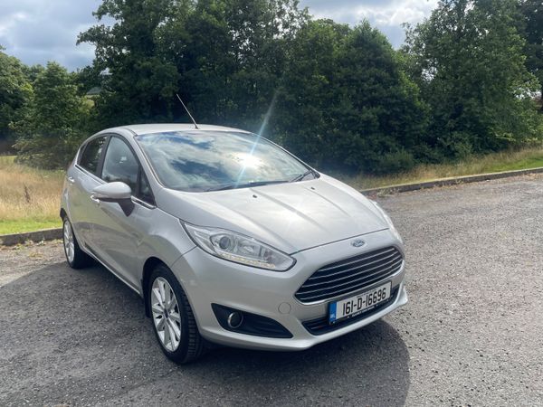 Ford Fiesta Hatchback, Diesel, 2016, Silver