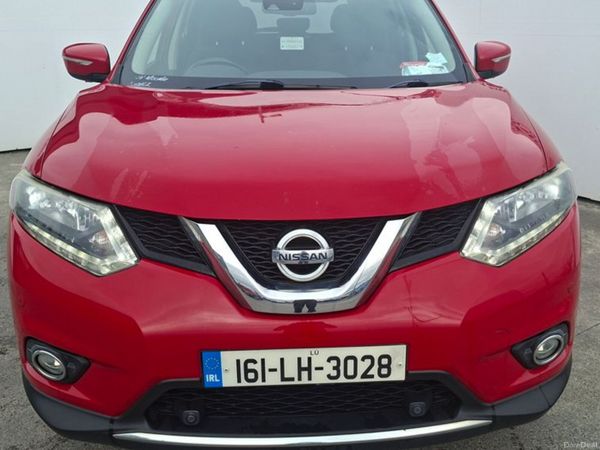 Nissan X-Trail SUV, Diesel, 2016, Red