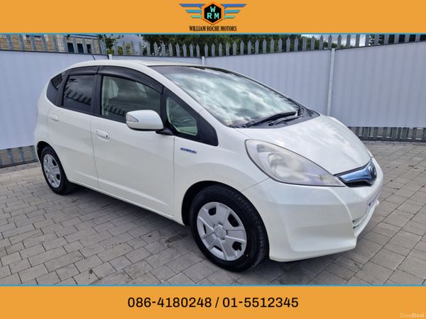 Honda Fit Hatchback, Petrol Hybrid, 2013, White