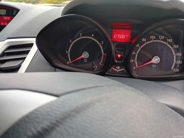 Ford Fiesta Hatchback, Petrol, 2012, Black
