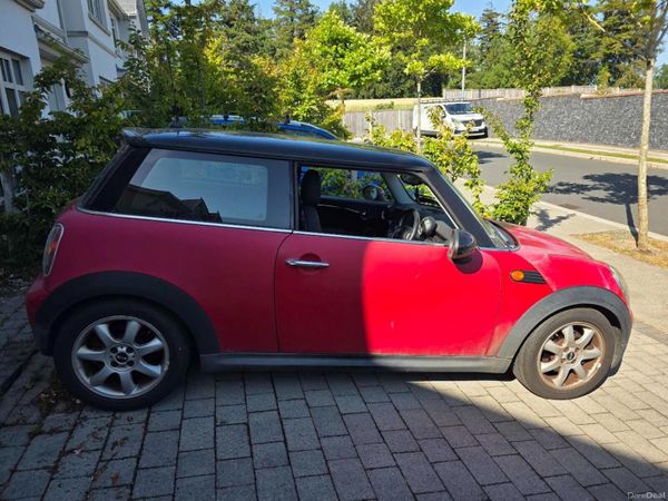 Mini Cooper Hatchback, Diesel, 2008, Red
