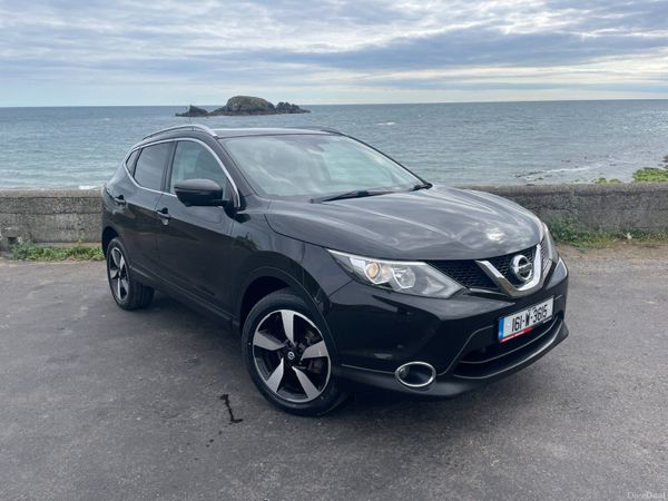 Nissan Qashqai Hatchback, Diesel, 2016, Black