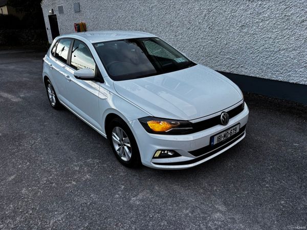 Volkswagen Polo Hatchback, Petrol, 2018, White