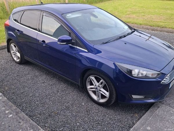 Ford Focus Hatchback, Diesel, 2016, Blue
