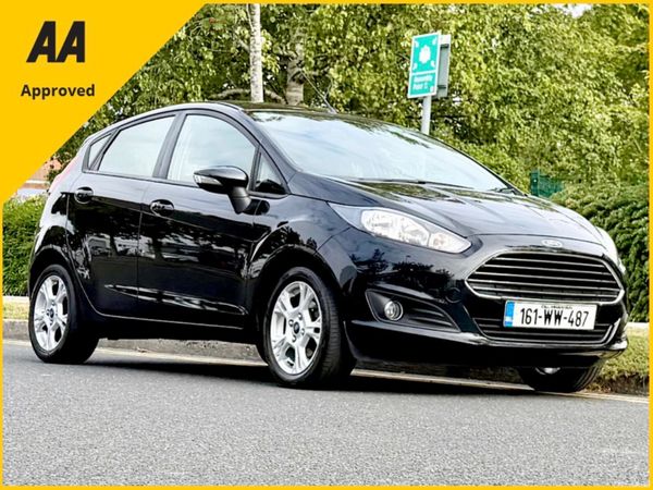 Ford Fiesta Hatchback, Petrol, 2016, Black