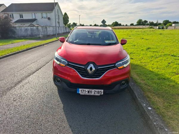 Renault Kadjar SUV, Diesel, 2017, Red