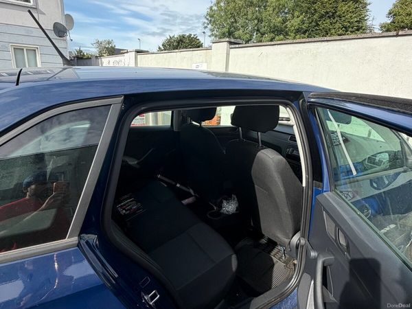 Skoda Rapid Hatchback, Diesel, 2015, Blue