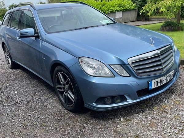 Mercedes-Benz E-Class Estate, Diesel, 2010, Blue
