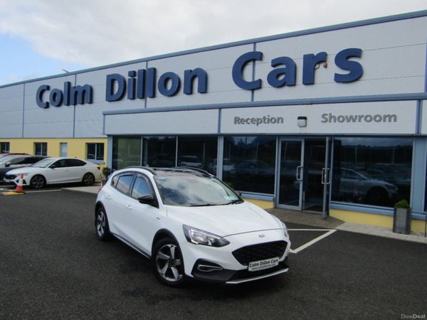 Ford Focus Hatchback, Petrol, 2019, White