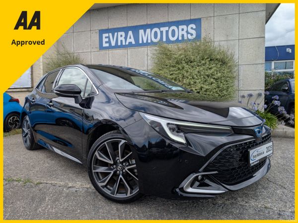 Toyota Corolla Hatchback, Petrol Hybrid, 2025, Black