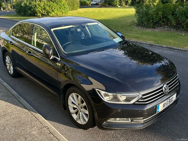 Volkswagen Passat Saloon, Diesel, 2016, Black
