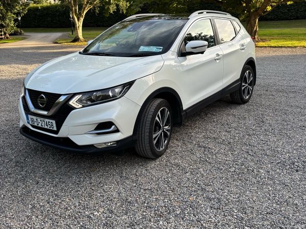 Nissan Qashqai MPV, Diesel, 2018, White