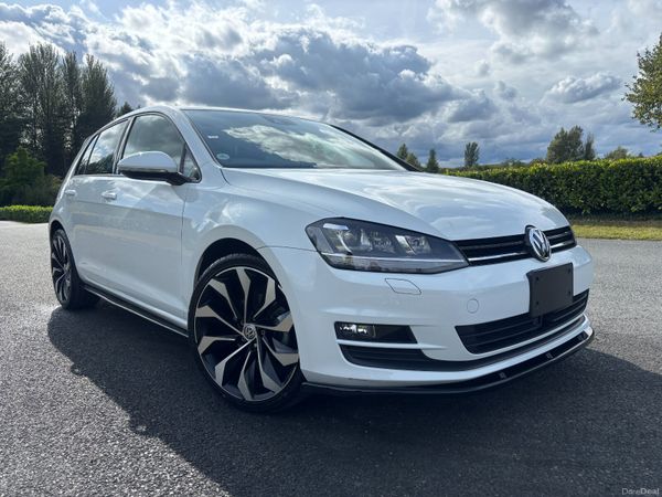 Volkswagen Golf Hatchback, Petrol, 2016, White