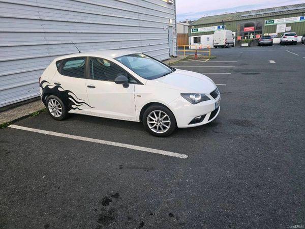 SEAT Ibiza MPV, Petrol, 2014, White