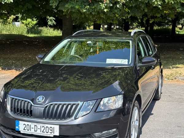 Skoda Octavia Estate, Diesel, 2020, Black