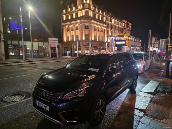 Peugeot 5008 MPV, Diesel, 2018, Blue