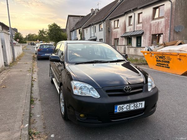Toyota Corolla Hatchback, Petrol, 2006, Black