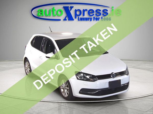 Volkswagen Polo Hatchback, Petrol, 2015, White