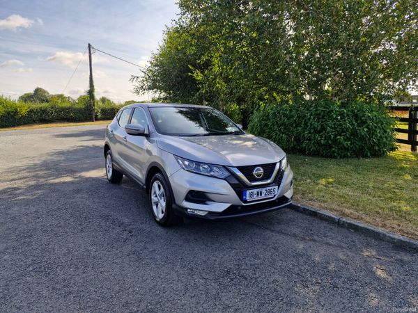 Nissan Qashqai Hatchback, Petrol, 2018, Silver