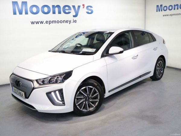 Hyundai IONIQ Hatchback, Electric, 2022, White