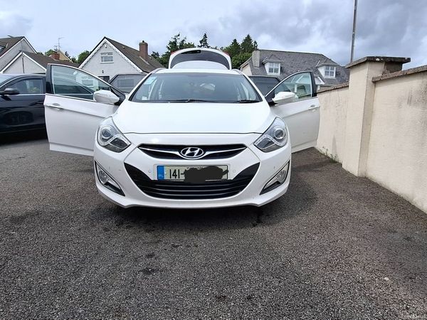 Hyundai i40 Estate, Diesel, 2014, White