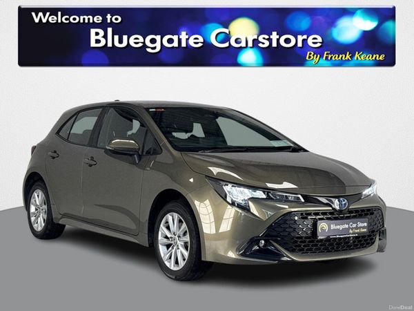 Toyota Corolla Hatchback, Petrol Hybrid, 2025, Green
