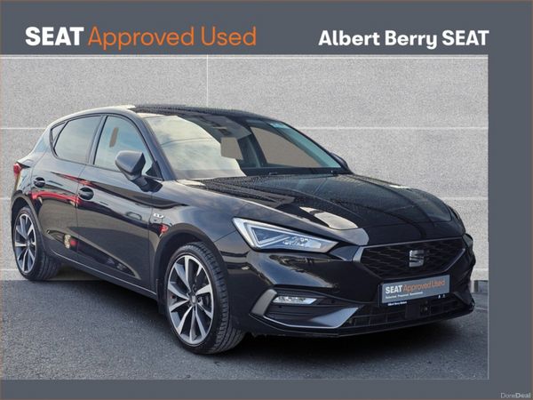 SEAT Leon Hatchback, Petrol Plug-in Hybrid, 2021, Black