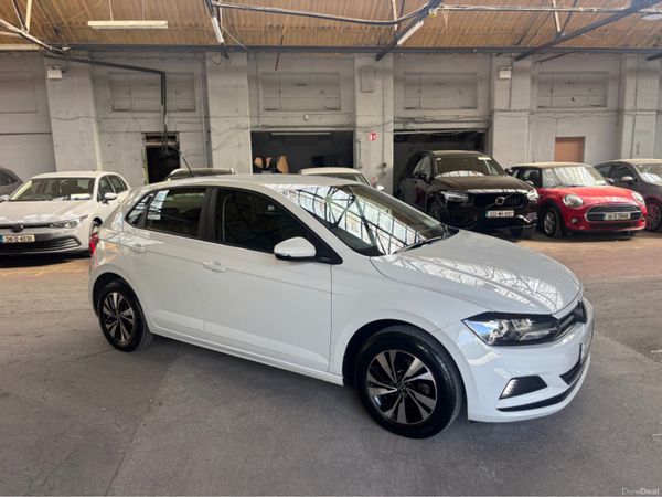 Volkswagen Polo Hatchback, Petrol, 2021, White